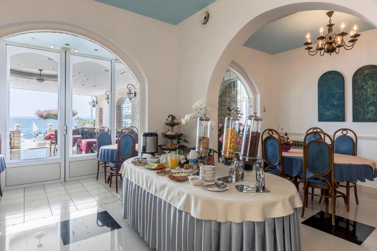 Villa Amigo Podstrana Exteriör bild